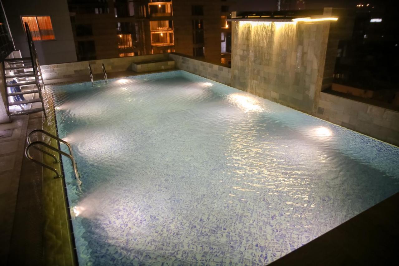 Coventina Lake Suites Dhaka Exteriör bild