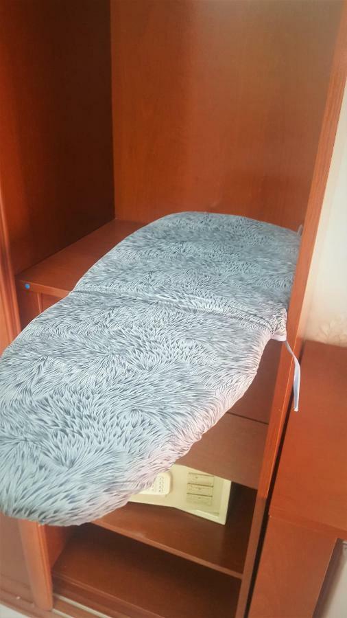 Coventina Lake Suites Dhaka Exteriör bild