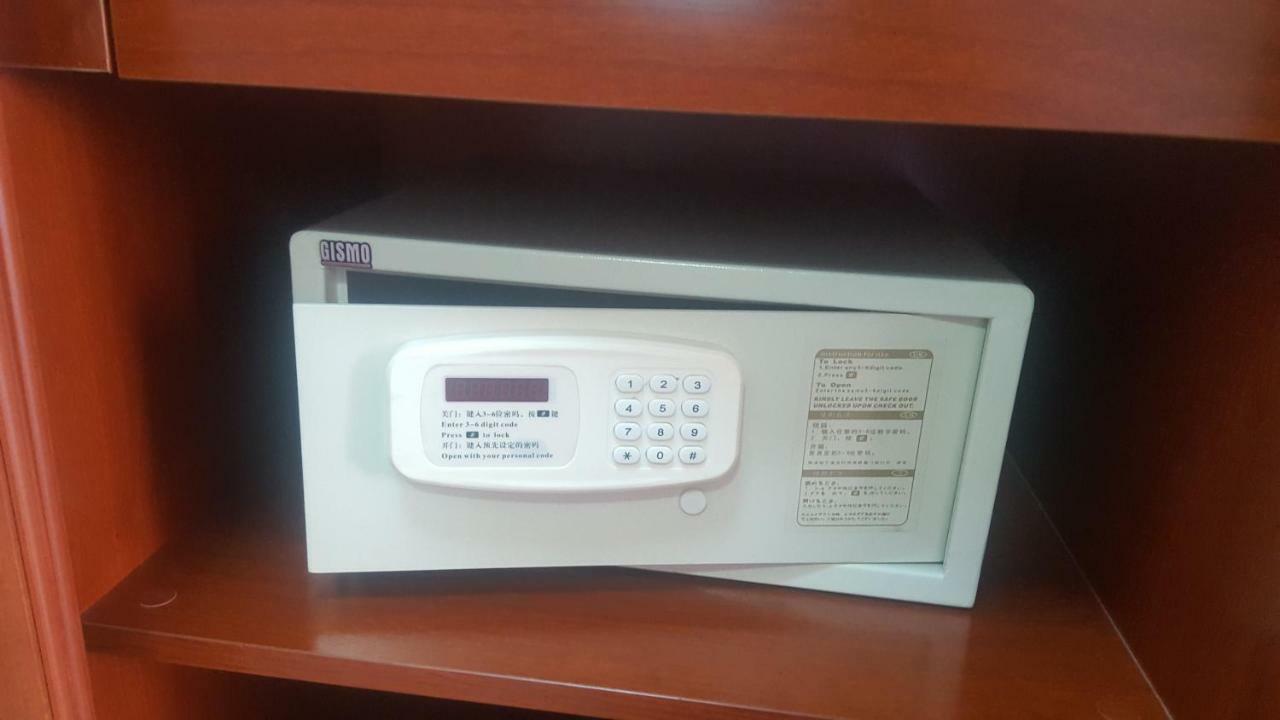 Coventina Lake Suites Dhaka Exteriör bild